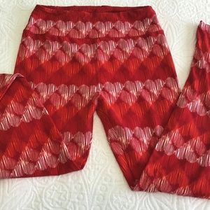 Lularoe Valentine's Leggings Red Hearts OS